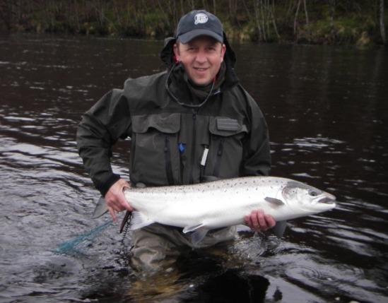 Very wintry weather reappeared briefly in April taking the average temperature down and bringing the water levels back to a decent fishable height.