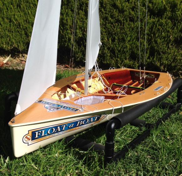 He also has another skiff bearing the logo of the model boating magazine, Marine Modelling International which we have