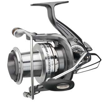 9:1 provides a good force transmission and a long lifespan of the gear. Big pit reel The bail is turned by hand. WINDCAST Z This is our WINCAST top model.