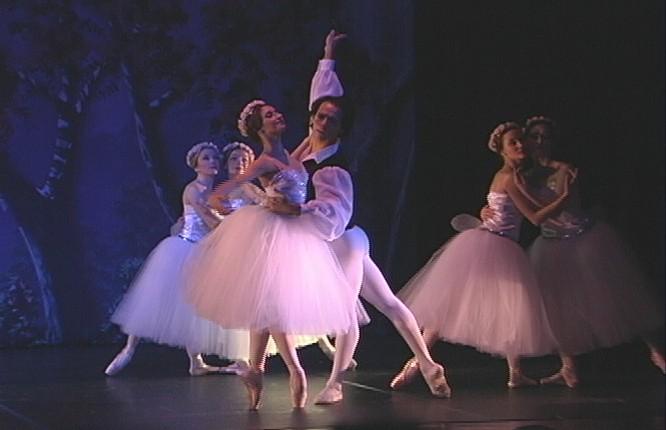 Student Success Class Descriptions continued Professional contracts with NYC Ballet, the Rockettes, Dayton Ballet, Columbia City Ballet, City Dance Full Scholarships to School of American Ballet,