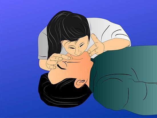 13 Give two rescue breaths (optional). The American Heart Association no longer considers rescue breaths necessary for CPR, as the chest compressions are more important.
