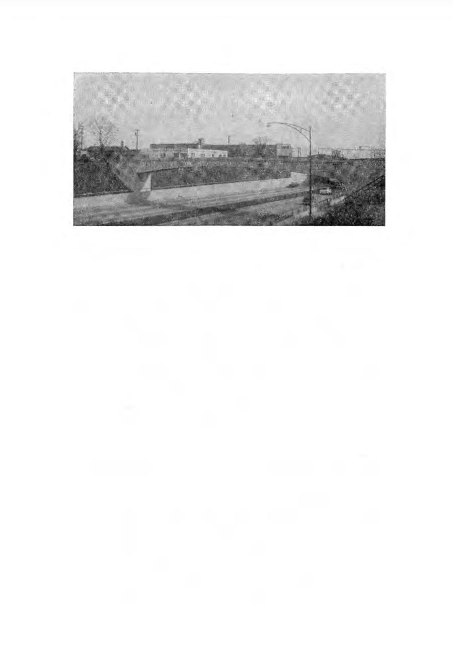 215 Fig. 16. Overpass school crossing at Indianapolis. At another location (Fig. 16), 74.