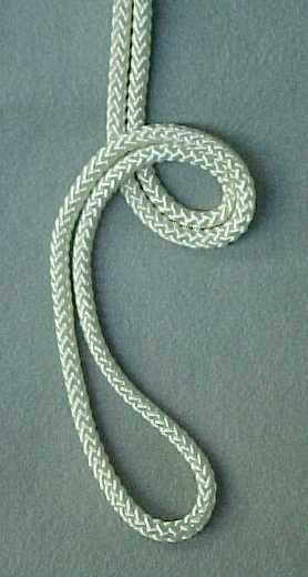This is also an excellent knot to use with the end of the line as a cincher.