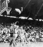 FANTASTIC FINISHES UNC 63, Georgetown 62 March 29, 1982 Michael Jordan hit a jumper from the left wing with 17 seconds to play to give Dean Smith his first national championship.