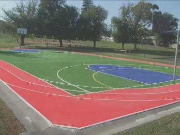 Our Supergrasse Ecoturf Elite sand and rubber granule filled artificial grass surface was installed to form a modified junior soccer area at the