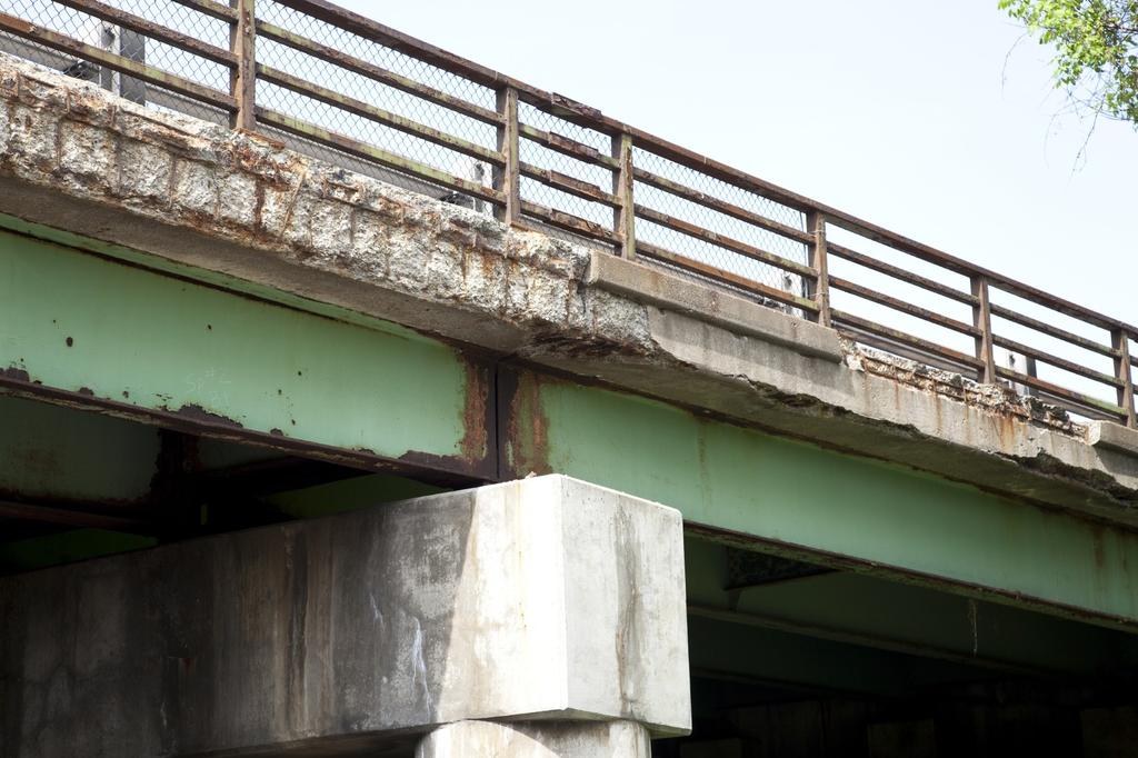 Structurally Deficient Bridges Pennsylvania has a larger number of structurally deficient bridges than any state in the country.