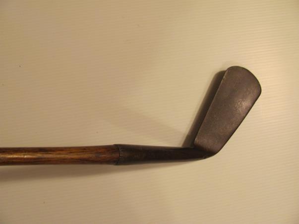 Long 5 hosel, 4 long and slightly concave face, in good + condition, circa 1875 1880.