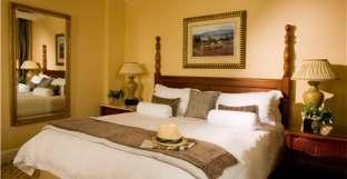 LUXURY LODGE 2 Nights Luxury Accommodation in Hermanus for a