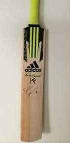 Silent Auction KEVIN PIETERSEN Autographed cricket bat Value R6 000 ALL BLACKS JERSEY Autographed by the All Blacks team Value R15 000 Lucky Draw R100 per Lucky Draw Ticket R500 for Five Tickets