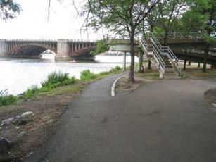bridge between Boston and the Charles River/Esplanade parkland.