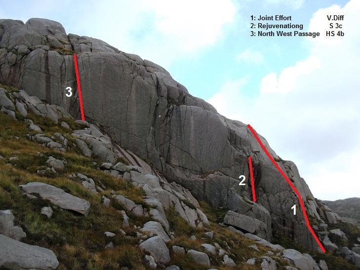 12 Joint Effort VD 30m Start on the Very High Crag, at the edge between the high vertical west facing walls and broken south face.