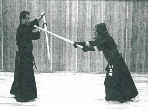 lso see Dō-Kaeshi Men ( 胴 - 返し面 ) on page 14 for Hiki Men ( 引き面 ) after you parry for opponent s Dō.