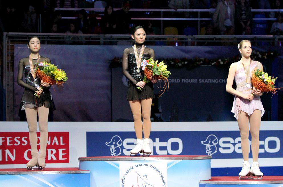 WORLD FIGURE SKATING CHAMPIONSHIPS 2011 April 25 May 1, 2011 Moscow / Russia PODIUM Ladies 1