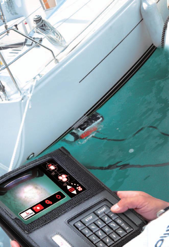 EASY AND VERY EFFECTIVE... The Hulltimo Pro can be operated from the quay or by a user on board the boat.