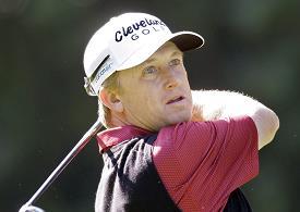 David Toms David Toms is an American golfer who was born on 4 th January 1967 in Monroe. He made his debut into this game in the year 1989.