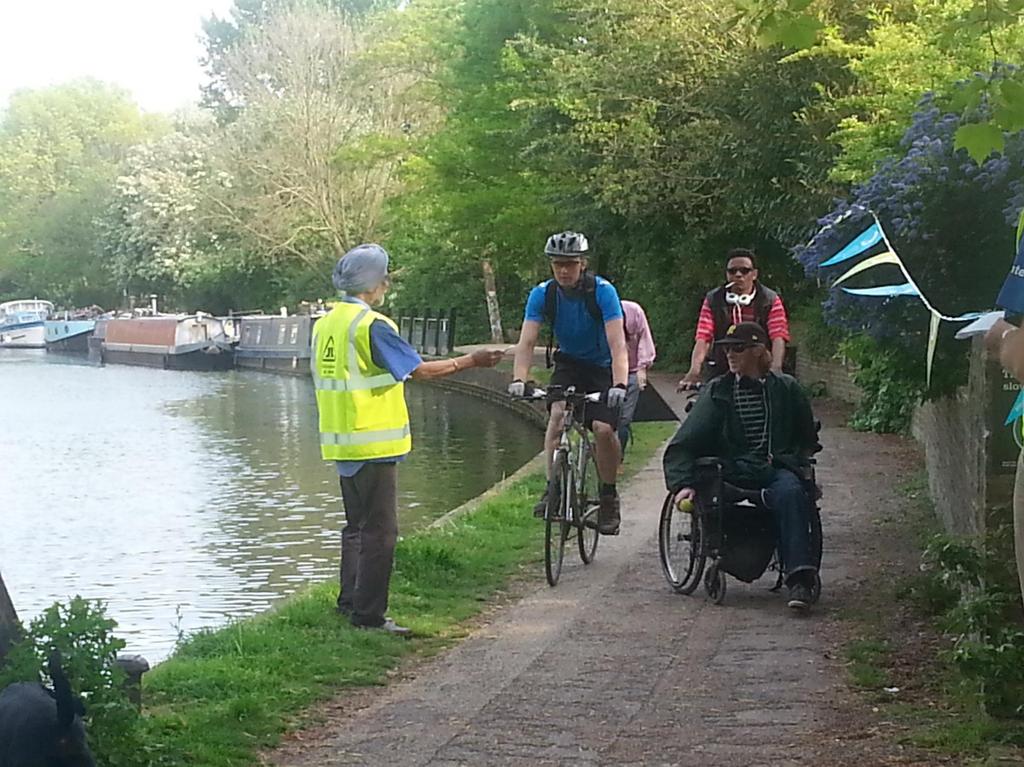 Natural partners for better towpath cycling Same objectives healthy transport Same people everyday cyclists