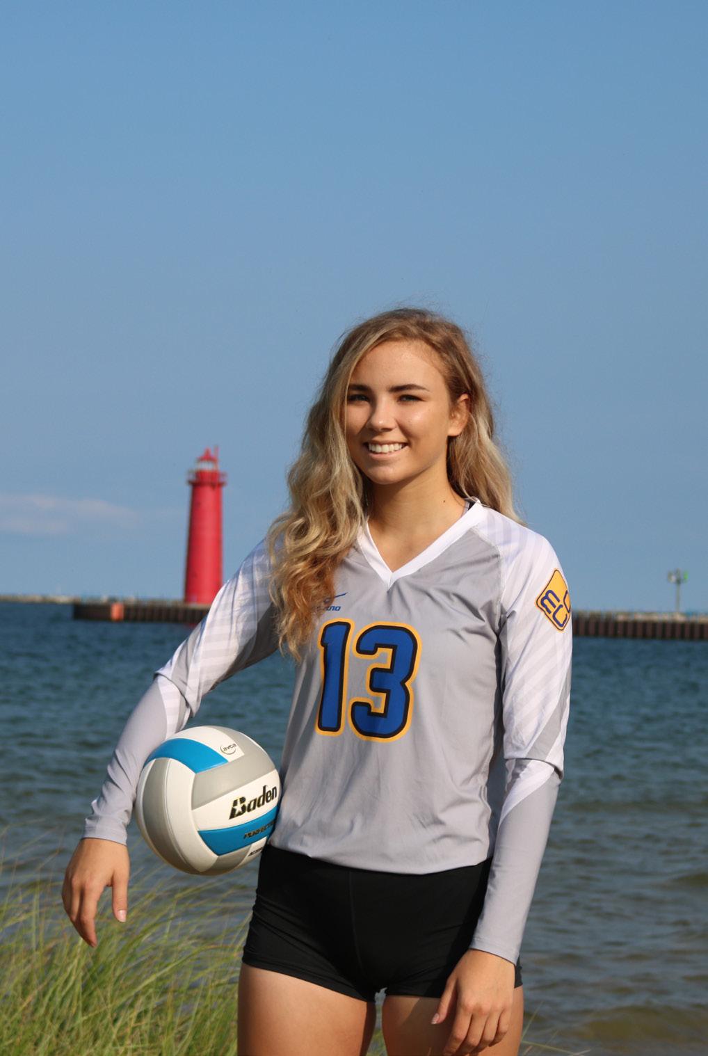 ..Chicken Alfredo Favorite Movie:...Ratatoullie Hobbies:...Tie Dying Name:...Gracie Reinhold Height:...5 9 Position:... Middle Hitter Parents:... Gail & Chris Reinhold Hometown:.