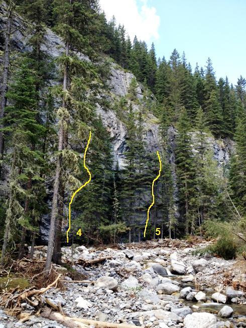 P a g e 15 Rainbow Wonderland - Right The next two routes are located 50m farther up the creek on the left. 4.