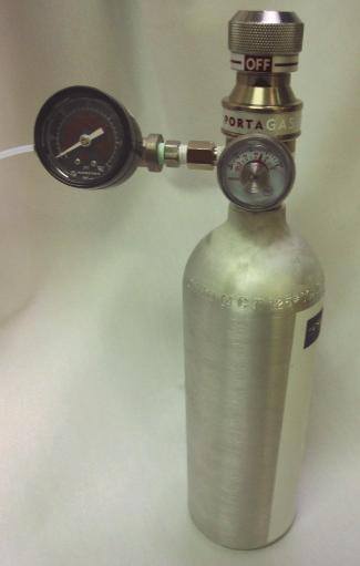 2-2: Gas Mix Inlet Cap Removed Obtain a gas cylinder