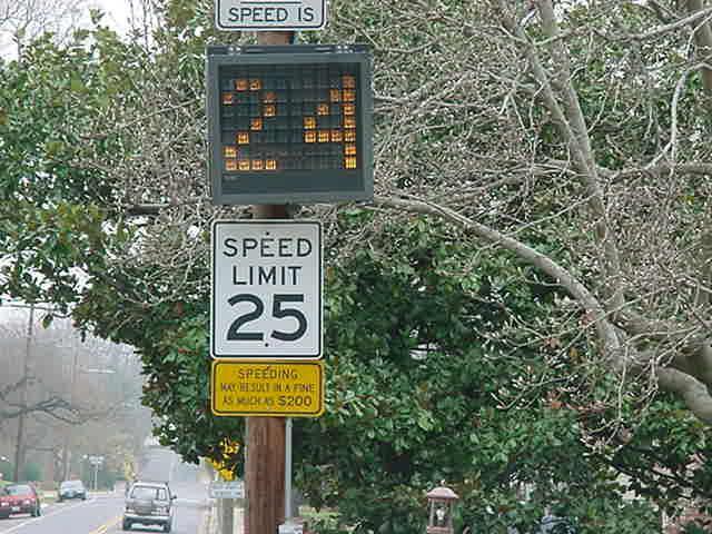 PERMANENT SPEED DISPLAY UNIT Description: A permanent electronic radar display device that displays the travel speeds of each vehicle approaching the device.