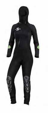 7.0 Here s a practical Oneflex wetsuit built for cold water and multiple dives in temperate waters. The attached hood maximises heat retention and minimises water entry.