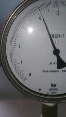 valve on Adapter Plate 3 Inlet Pressure: Set valve s pressure range