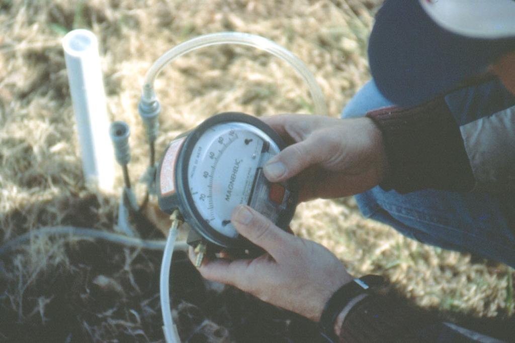 Magnehelic gauge used to monitor pressure during
