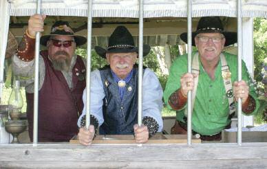 Page 16 Cowboy Chronicle August 2015 On The Range THUNDER IN PARADISE International Blackpowder Championship Warsaw, IN.