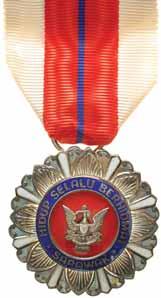 3899 Sarawak, Distinguished Service Medal, 1st Class in silver, gilt and