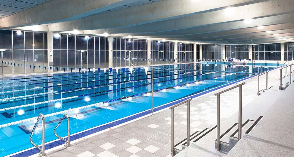 VENUE: KNOX GRAMMAR SCHOOL AQUATIC CENTRE The Knox Aquatic Centre is located on the main campus of Knox Grammar School and incorporates a purpose built indoor 50m pool.