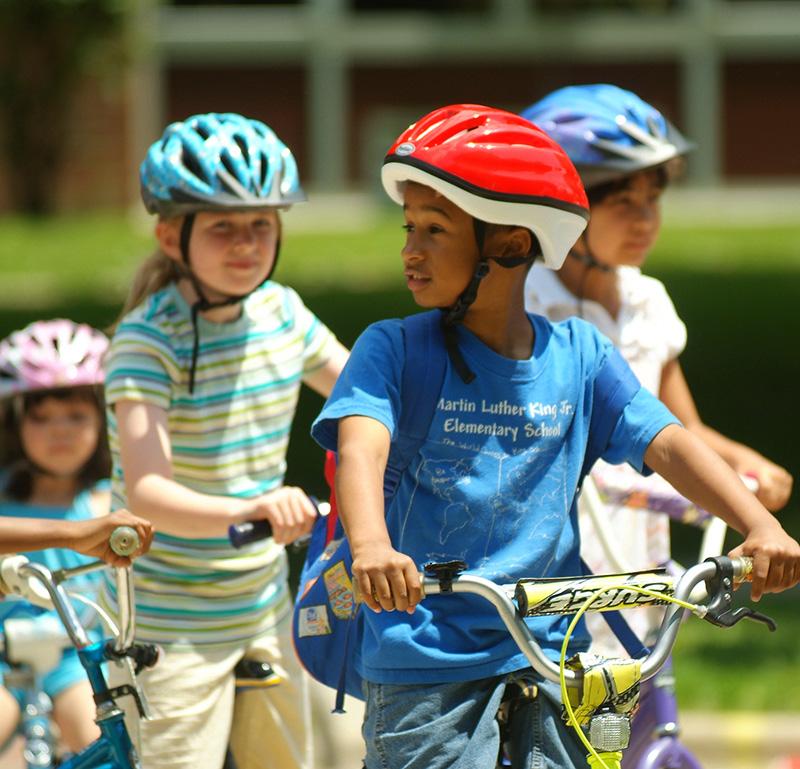 A Primer for Municipal Transportation Departments Safe Routes to School is a national and international movement to get more students walking and bicycling to school and daily life.