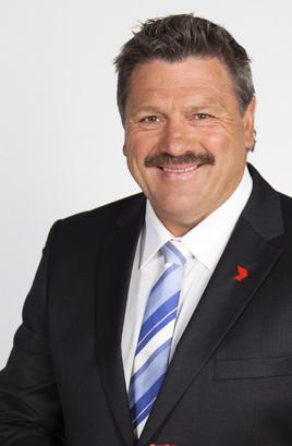 HOST AND COMMENTATOR SATURDAY NIGHT FOOTY BRIAN TAYLOR The ever-popular Brian Taylor is renowned for his rousing and colourful commentary and was a hit on Seven s Saturday Night Footy last year.