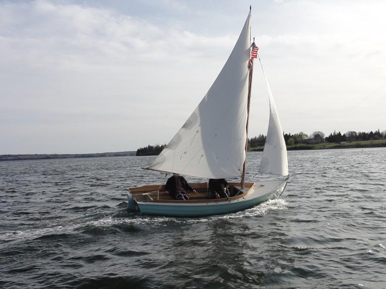 BELLE Belle Boats PO Box 821 Shelter Island Heights, NY 11965 info@belleboats.