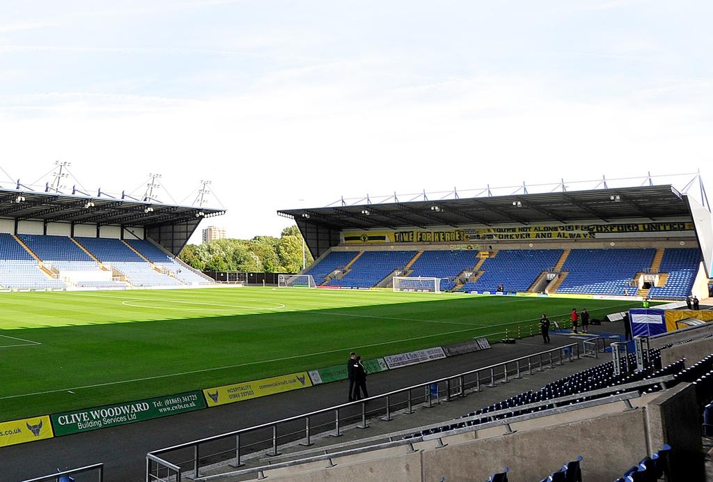CONTACT Get in touch with us: Address Oxford United, Kassam Stadium, Grenoble Road, Oxford, OX4 4XP Official website oufc.co.