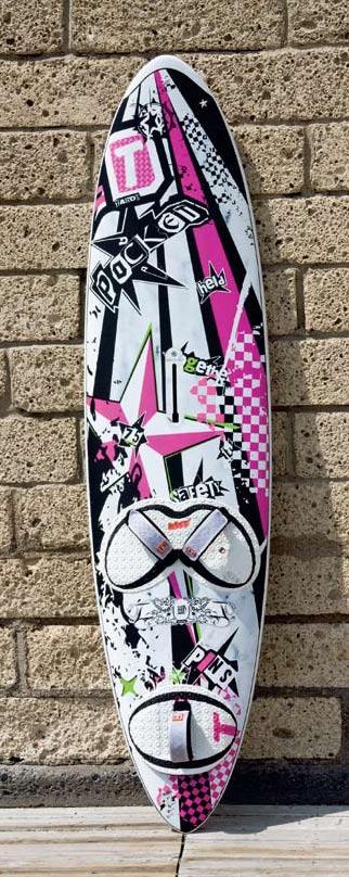 59.5cm Tabou PocKeT Wave 75 Team edition 1,299 After four years of solid development, with quite a few changes throughout that time, Tabou have decided to keep this board the same as last year s