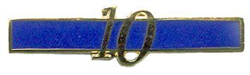 1987-2005 4. Bar; blue enamel with gold numeral and edging.