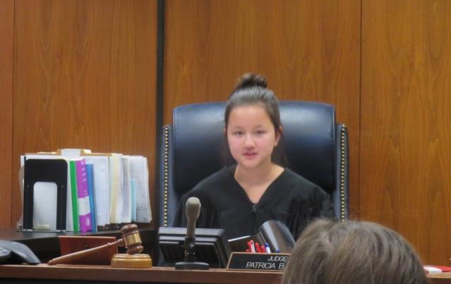 On November 15 th, sixth grade EXCEL students went on a tour of the Ocean County Courthouse.