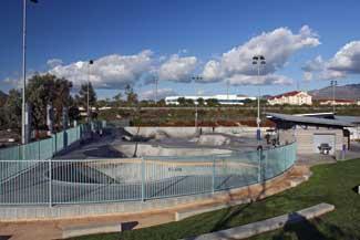 The skate park offers a large street area (stairs, ramps, flat bars,