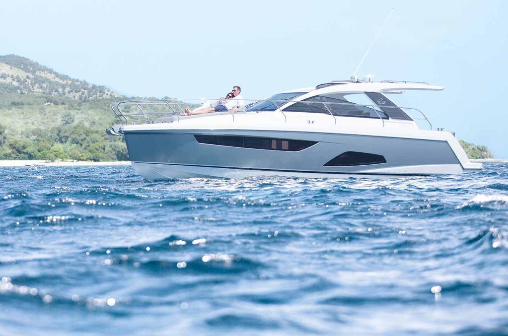 SUMMER IS A SEASON MAKE IT A WAY OF LIFE! DYNAMIC HULL DESIGN The sculptured hull provides excellent performance whilst giving light and space to the interior.