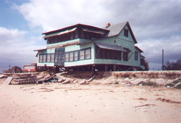 house and beach in front of Gordon and Sauer houses