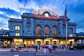 Saturday Arrive at Denver s Union Station by 3:30pm 1-night stay at the 5-star Crawford