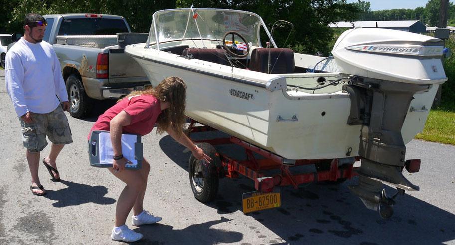 Recreational boating is identified as a key pathway in the spread of aquatic invasive species (AIS) across the Great Lakes Basin including inland waterbodies (Rothlisberger et al., 2010).