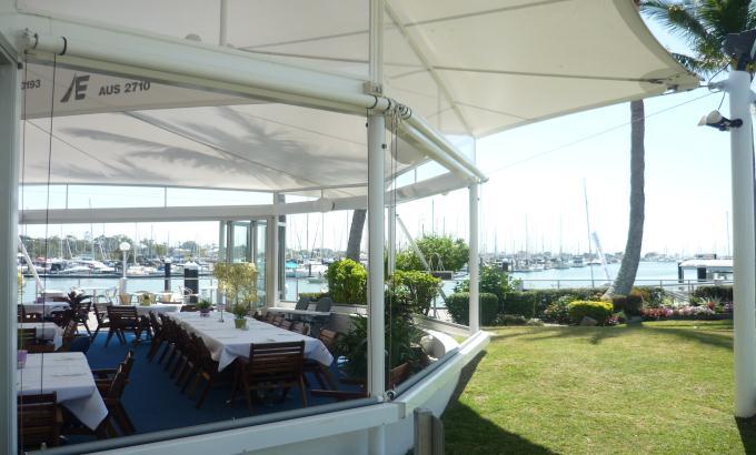 Facilities With a proud heritage that stretches back over 126 years, the Royal Queensland Yacht Squadron is one of Australia s premier yacht clubs.