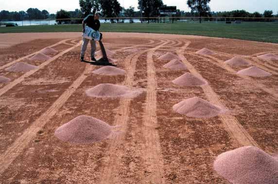 League Field 5 Tons (00 Bags) PREMIUM INFIELD SELECT CONDITIONER Premium infield conditioner used