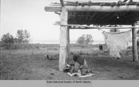 Culture of the Plains Indians Family Life -Lived in small extended family groups -Men hunted -Women butchered & prepared hides