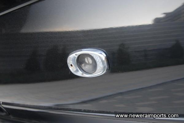 Rear lock has a missing cover -