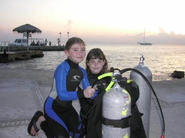 Practice sessions: To complete any beginning scuba course you are required to complete 4 practice sessions at a minimum of 1 hour in duration.