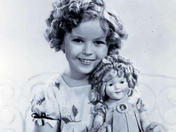 Darby Doll Dispatch Volume 1 Issue 6 February 2014 Photo of the Month Submitted by Miss Kay Shirley Temple with Ideal Shirley Temple doll.