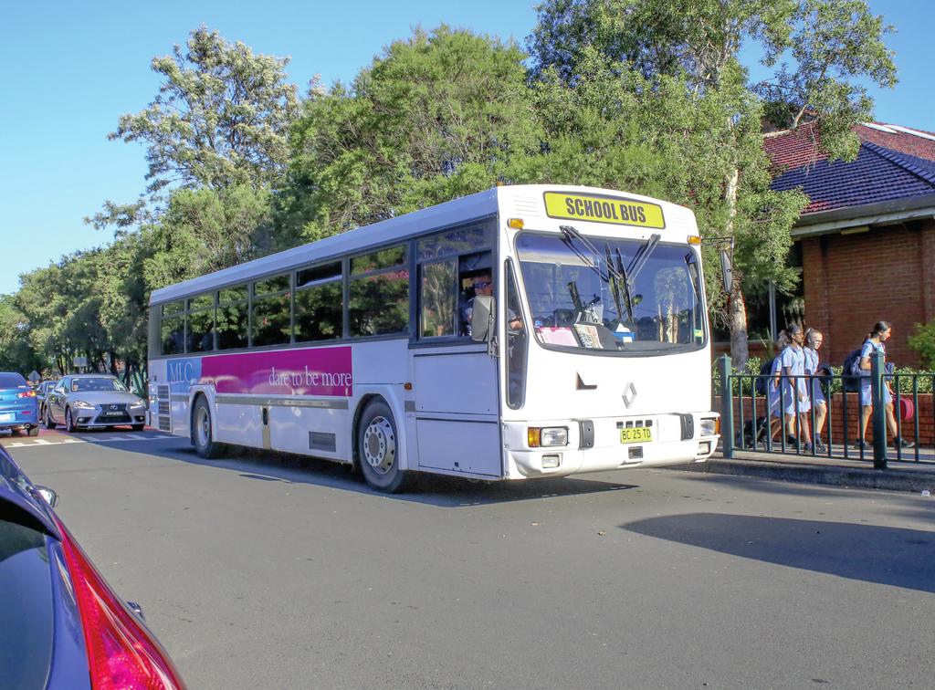Transport Guide Updated June 2018 Please note that MLC School and Sydney Buses