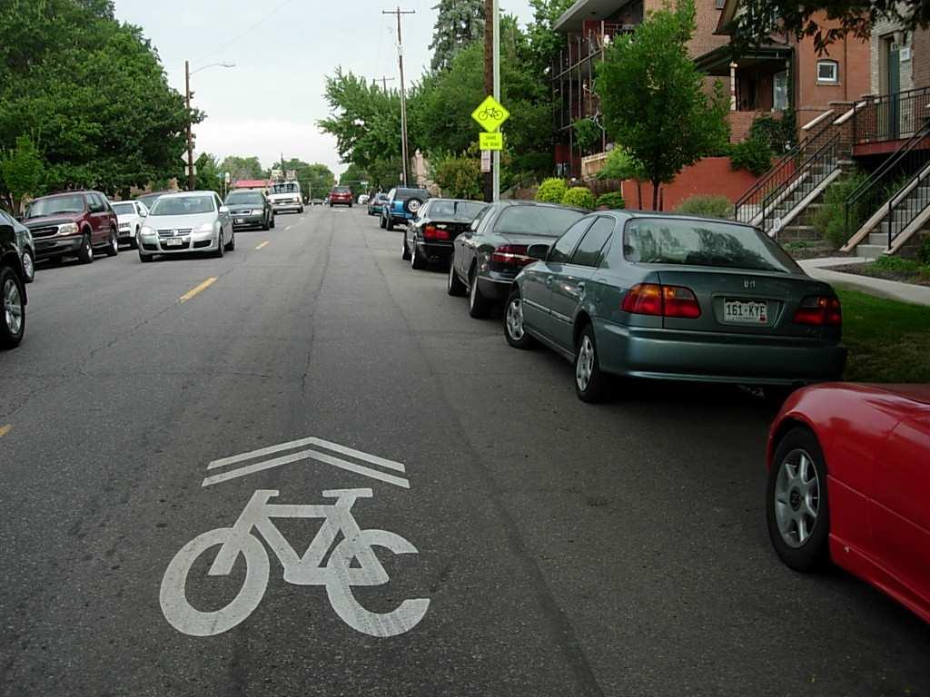 Option I: Redesign existing roads to accommodate cycles.